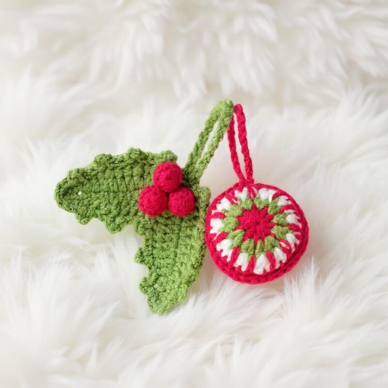 5-in-1 Christmas Ornaments Amigurumi Crochet Pattern - Adorable DIY Holiday Decor - Instant Download PDF - Image 4
