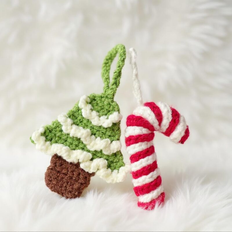5-in-1 Christmas Ornaments Amigurumi Crochet Pattern - Adorable DIY Holiday Decor - Instant Download PDF - Image 5
