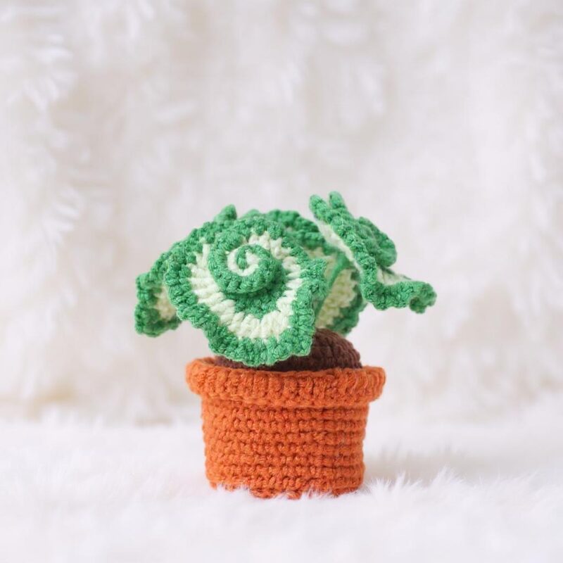 Begonia Escargot Amigurumi Crochet Pattern - Adorable DIY Potted Plant Decor - Instant Download PDF - Image 2