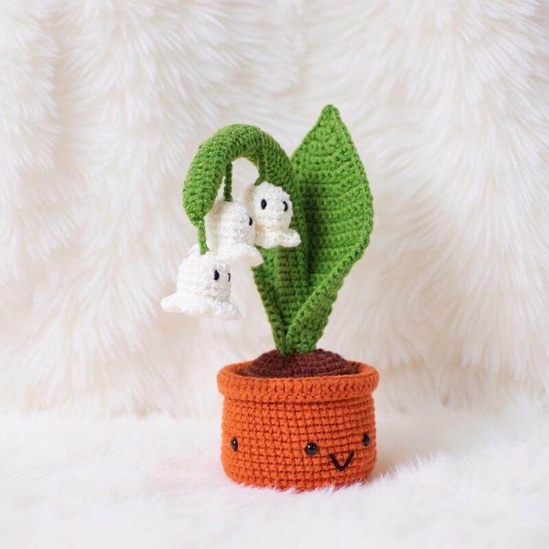Bell Blossom Pot Amigurumi Crochet Pattern - Charming DIY Potted Plant Decor - Instant Download PDF - Image 3