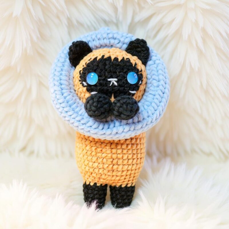 Hanging Black Cat Amigurumi Crochet Pattern - Adorable DIY Stuffed Animal Toy - Instant Download PDF - Image 2