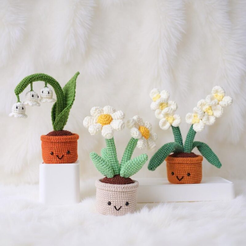 Bloom Harmony Flower Bouquet Amigurumi Crochet Pattern Bundle - Whimsical DIY Floral Decor - Instant Download PDF