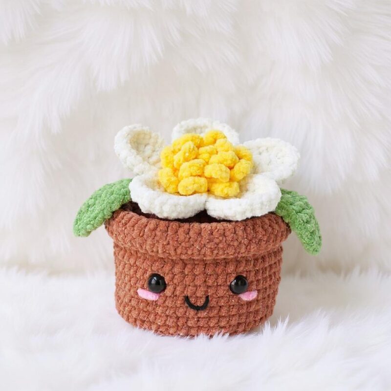 Flower Bouquet Amigurumi Crochet Pattern - Whimsical DIY Floral Decor - Instant Download PDF - Image 6