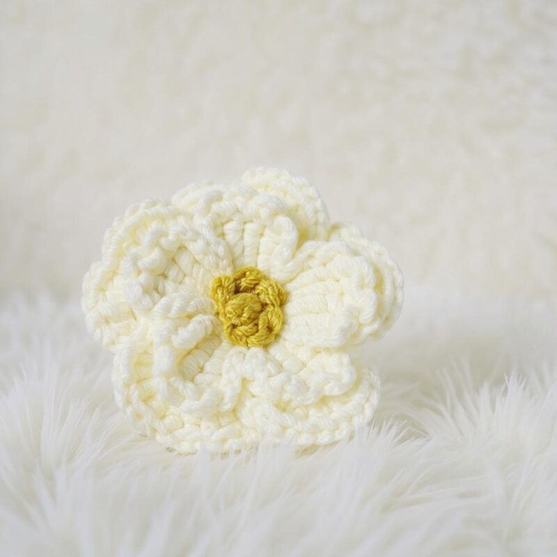 Flower Bouquet Amigurumi Crochet Pattern - Elegant DIY Handmade Decor - Instant Download PDF - Image 6