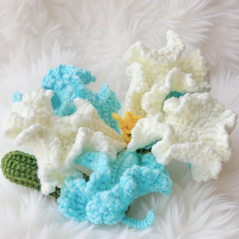Blue Iris Flower Crochet Pattern - Realistic DIY Flower Bouquet & Home Decor - Instant Download PDF - Image 3