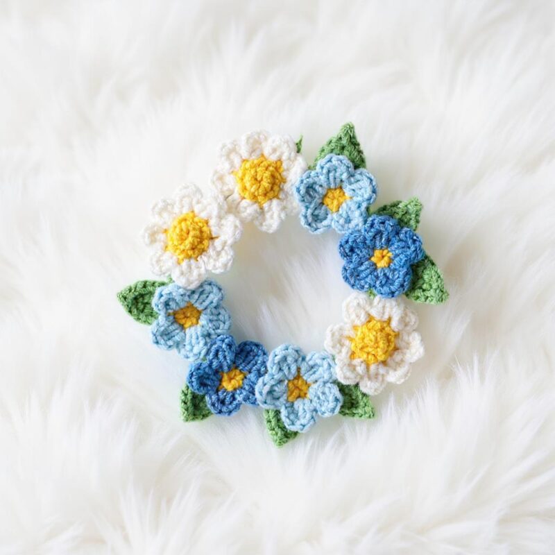 Blue Wreath Amigurumi Crochet Pattern - Whimsical DIY Home Decor - Instant Download PDF - Image 3