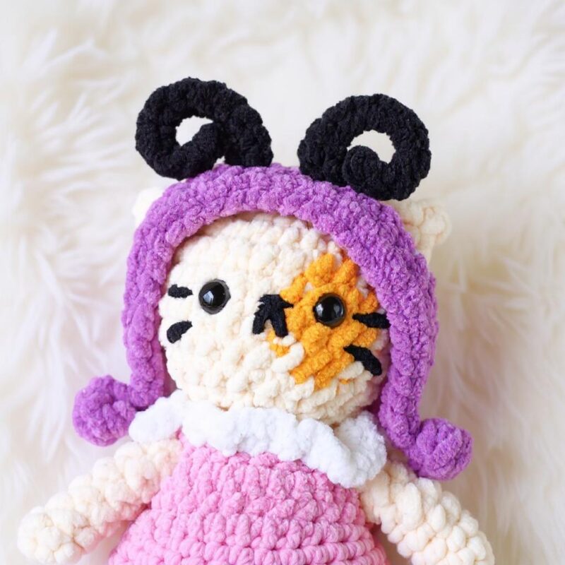 Butterfly Cat Amigurumi Crochet Pattern - Cuddly DIY Stuffed Animal Toy - Instant Download PDF - Image 4