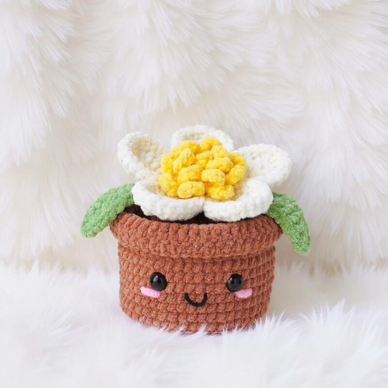 Camellia Flower Pot Amigurumi Crochet Pattern - Charming DIY Potted Plant - Instant Download PDF