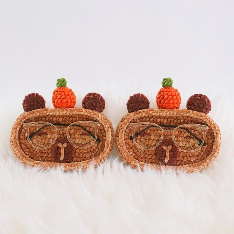 Capybara Eyeglass Holder Amigurumi Crochet Pattern - Adorable DIY Desk Accessory - Instant Download PDF