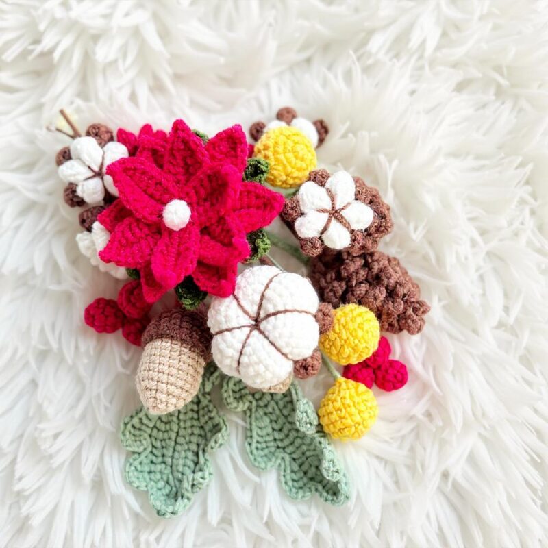 Christmas Flower Bouquet Amigurumi Crochet Pattern - Festive DIY Handmade Decor - Instant Download PDF - Image 4