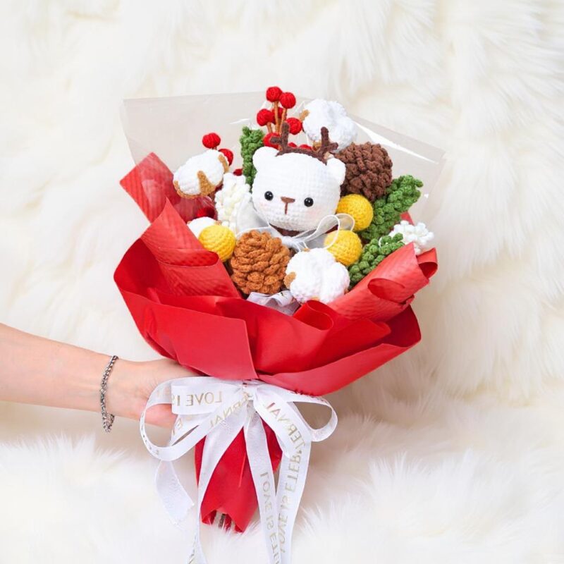 Christmas Flower Bouquet Amigurumi Crochet Pattern - Festive DIY Holiday Decor - Instant Download PDF
