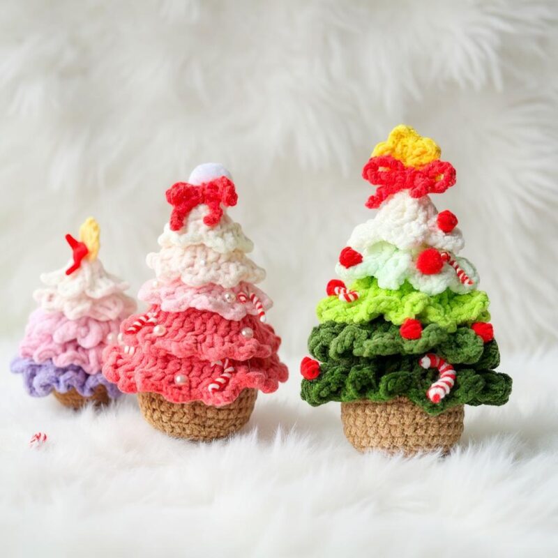 Christmas Tree Amigurumi Crochet Pattern - Festive DIY Holiday Decor - Instant Download PDF - Image 3