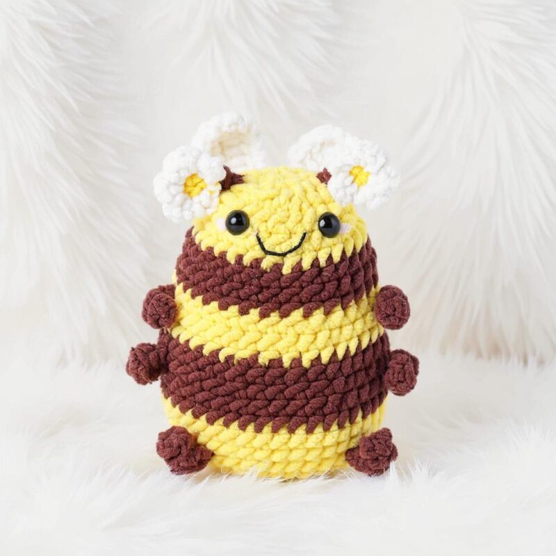 Chubby Bee Amigurumi Crochet Pattern - Adorable DIY Stuffed Animal Toy - Instant Download PDF - Image 3