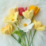 Cosmos Flower Amigurumi Crochet Pattern - Realistic - DIY Floral Bouquet Decor - Instant Download PDF