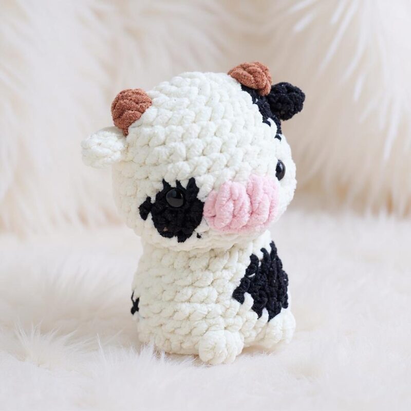 Cuddly Cow Amigurumi Crochet Pattern - No-Sew - DIY Stuffed Animal Toy - Instant Download PDF