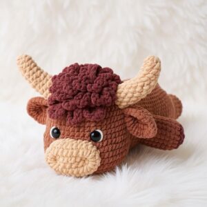 Highland Cow Amigurumi Crochet Pattern - Cuddly DIY Stuffed Animal Toy - Instant Download PDF