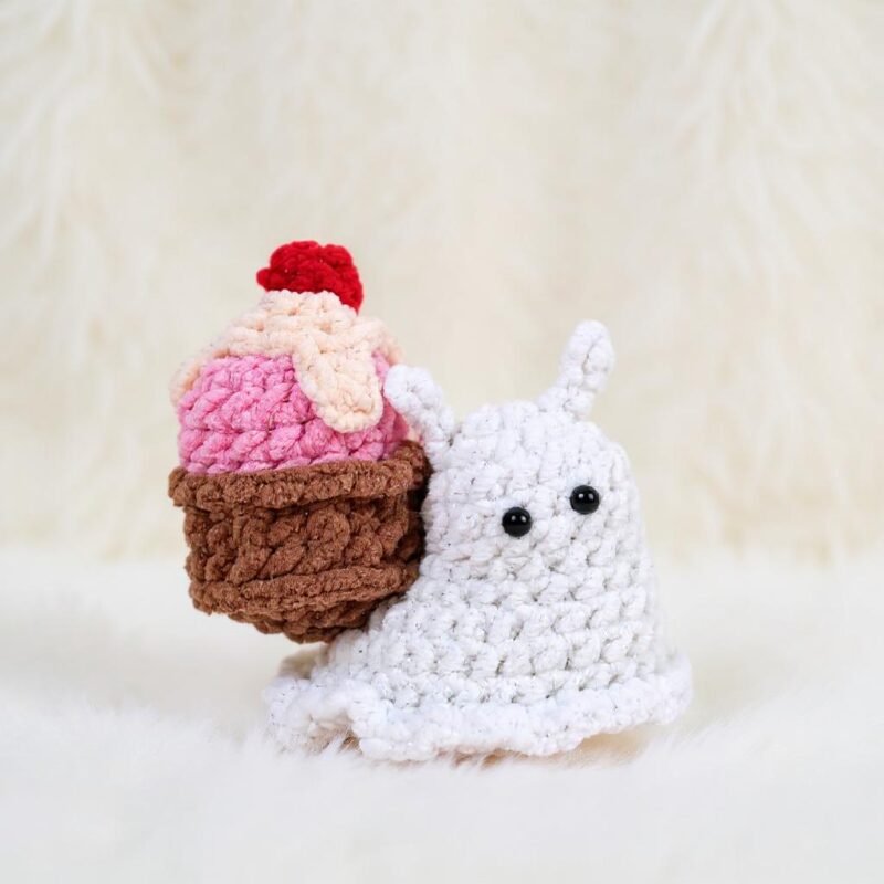 Cupcake Snail Amigurumi Crochet Pattern - Sweet DIY Stuffed Animal Toy - Instant Download PDF