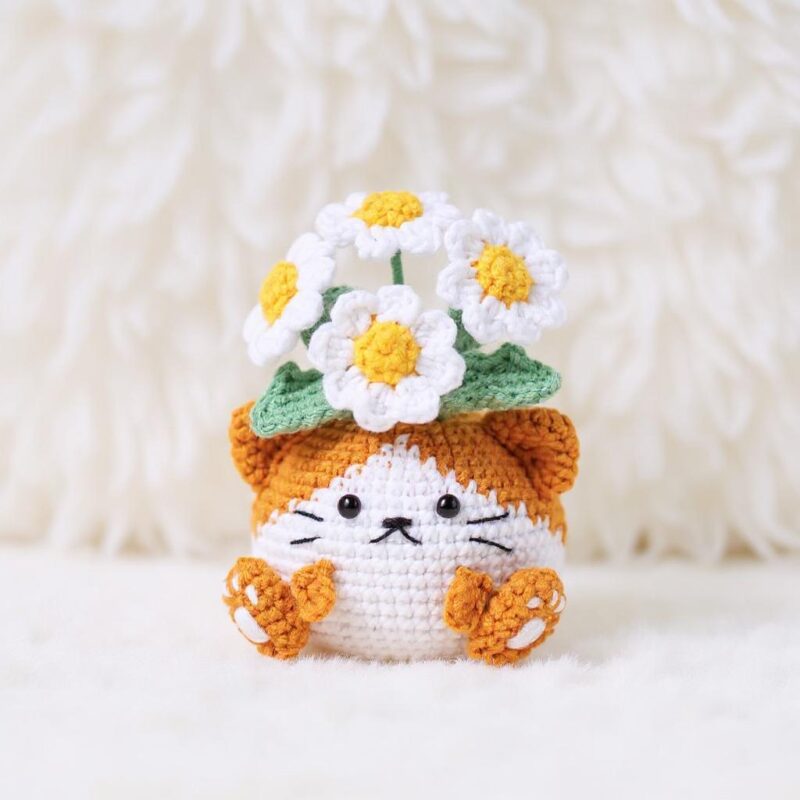 Daisy Cat Pot Amigurumi Crochet Pattern - Adorable DIY Cat Planter - Instant Download PDF