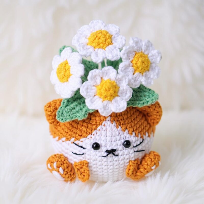 Daisy Cat Pot Amigurumi Crochet Pattern - Adorable DIY Cat Planter - Instant Download PDF - Image 2