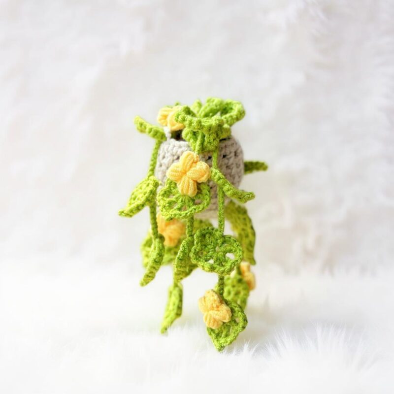 Drooping Monstera Plant Amigurumi Crochet Pattern - Unique DIY Potted Plant Decor - Instant Download PDF - Image 2