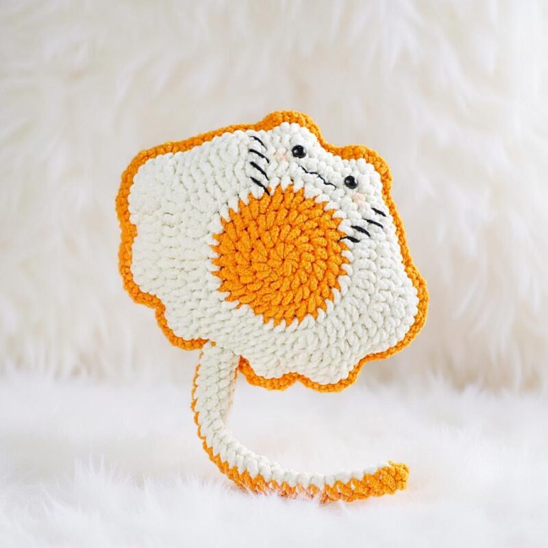 Egg Ray Amigurumi Crochet Pattern - Adorable DIY Stuffed Animal Toy - Instant Download PDF - Image 2