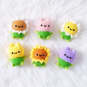 Flower Amigurumi Crochet Pattern - Charming DIY Floral Decor - Instant Download PDF