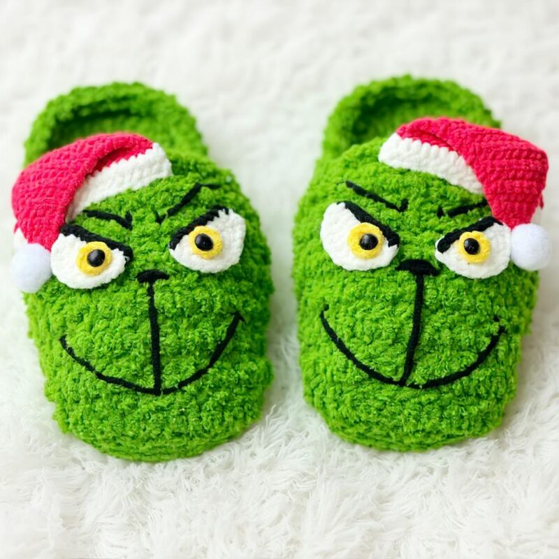 Grinch Slippers Amigurumi Crochet Pattern - Festive - DIY Holiday Footwear - Instant Download PDF - Image 2