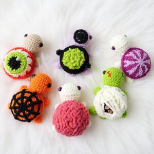 Halloween Turtle Amigurumi Crochet Pattern - No-Sew - DIY Stuffed Animal Toy - Instant Download PDF