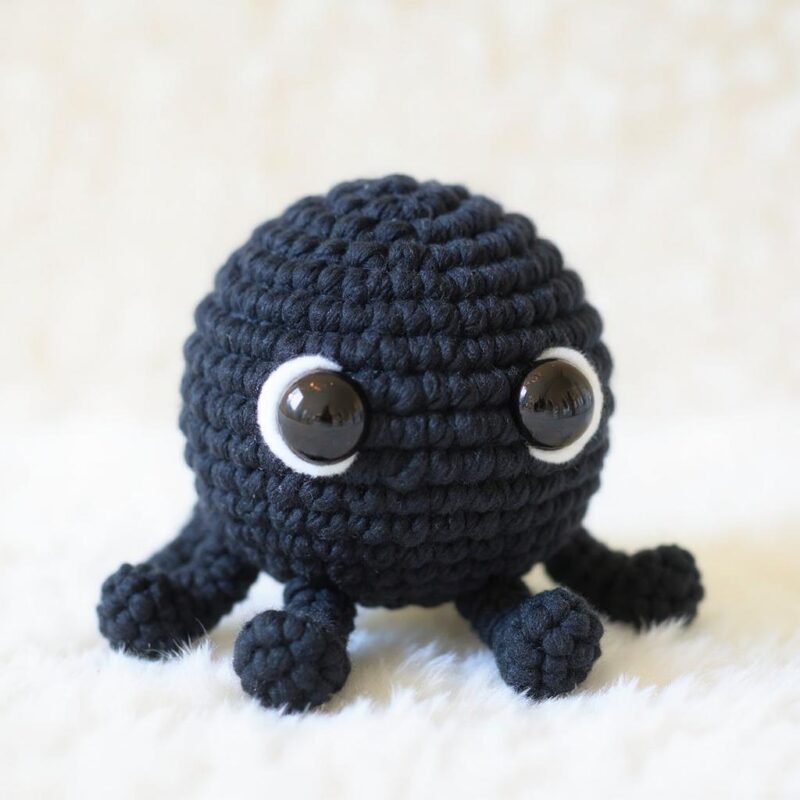 Haunted Cauldron Amigurumi Crochet Pattern - Spooky DIY Halloween Decor - Instant Download PDF - Image 3