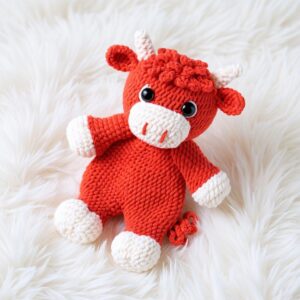 Highland Cow Amigurumi Crochet Pattern - Cuddly DIY Snuggle Lovey - Instant Download PDF
