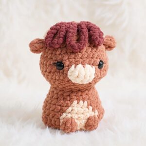 Highland Cow Amigurumi Crochet Pattern - No-Sew - DIY Stuffed Animal Toy - Instant Download PDF
