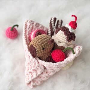 Ice Cream Rolls Amigurumi Crochet Pattern - Sweet DIY Play Food - Instant Download PDF