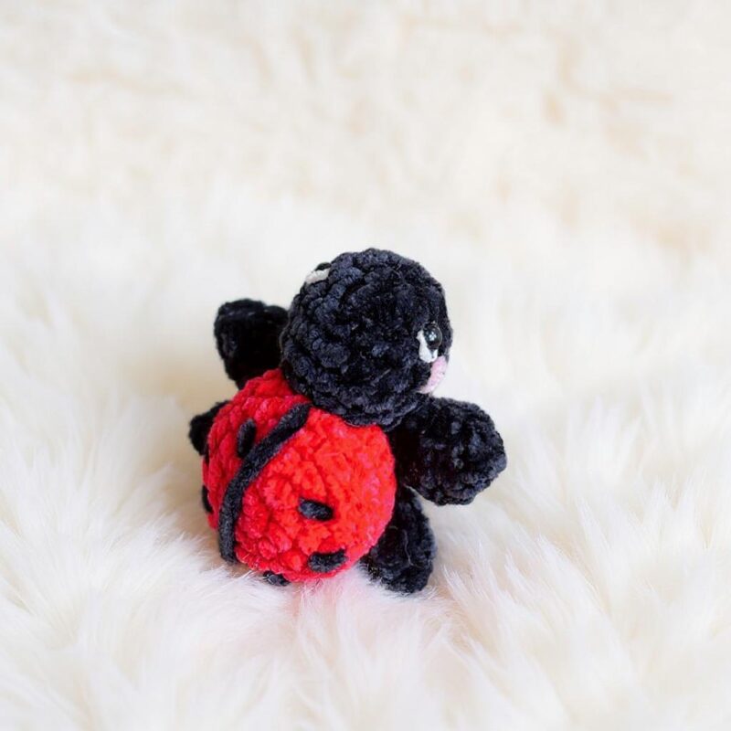 Ladybug and Turtle Amigurumi Crochet Pattern - Adorable DIY Keychain Charm - Instant Download PDF - Image 3