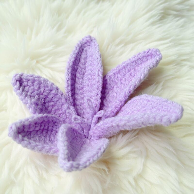 Lilium Flower Amigurumi Crochet Pattern - Beautiful DIY Flower Bouquet - Instant Download PDF - Image 4