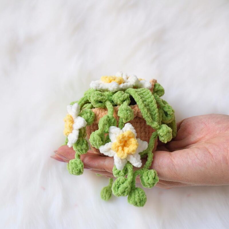 Narcissus Flower Basket Amigurumi Crochet Pattern - Charming DIY Handmade Decor - Instant Download PDF - Image 4