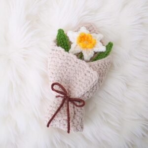 Narcissus Bouquet Crochet Pattern - Realistic DIY Flowers - Handmade Home Decor - Instant Download PDF