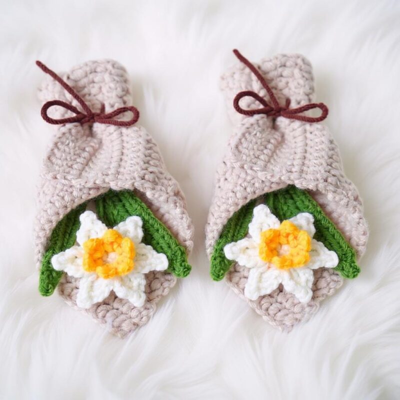 Narcissus Bouquet Crochet Pattern - Realistic DIY Flowers - Handmade Home Decor - Instant Download PDF - Image 2