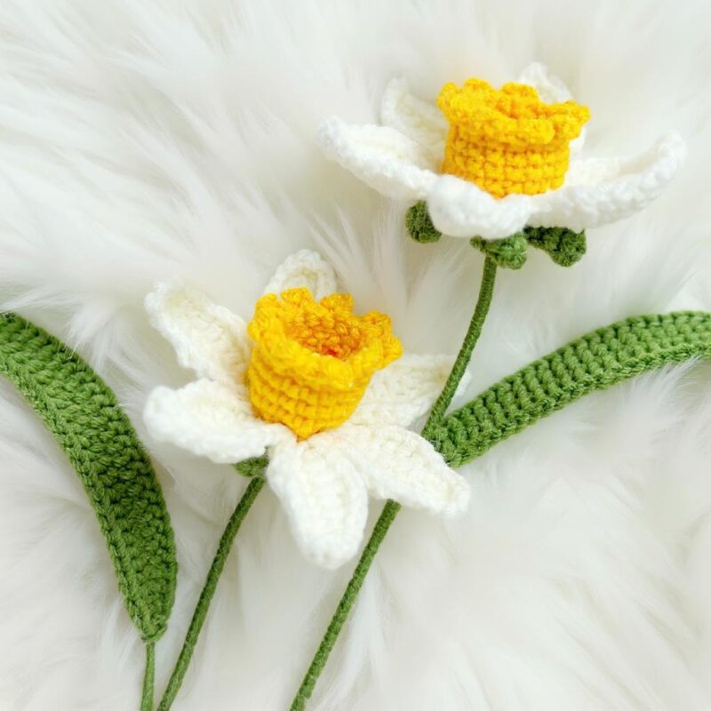 Narcissus Flower Amigurumi Crochet Pattern - Beautiful DIY Flower Decor - Instant Download PDF - Image 2