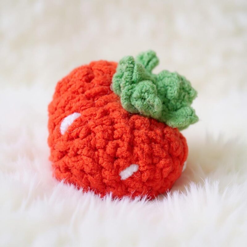 Red Rose Bouquet Amigurumi Crochet Pattern - Romantic DIY Flower Arrangement - Instant Download PDF - Image 6