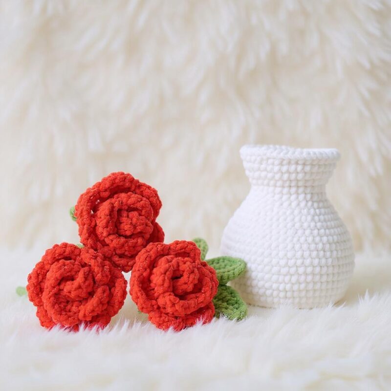Roses in a Vase Amigurumi Crochet Pattern - Beautiful DIY Flower Bouquet Decor - Instant Download PDF - Image 5