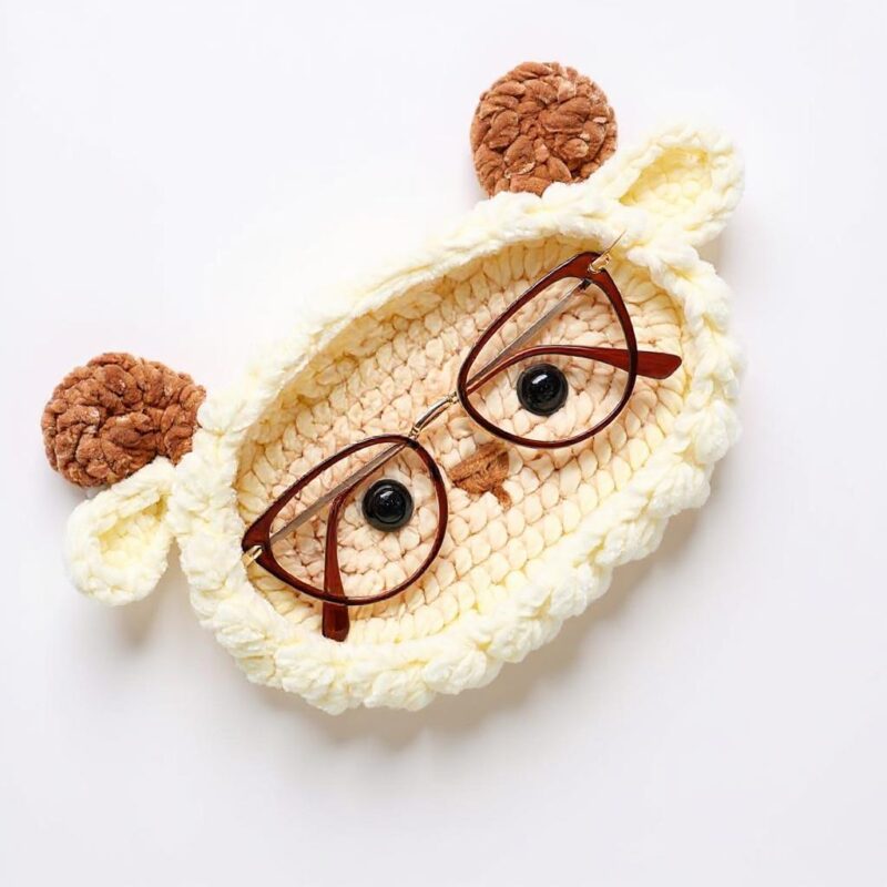 Sheep Eyeglasses Holder Amigurumi Crochet Pattern - Adorable DIY Spectacle Stand - Instant Download PDF - Image 2