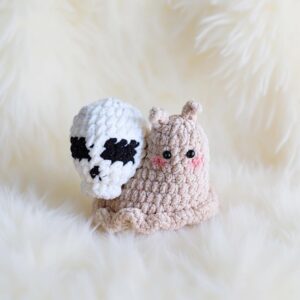 Skull Snail Amigurumi Crochet Pattern - Spooky Cute - DIY Stuffed Animal Toy - Instant Download PDF