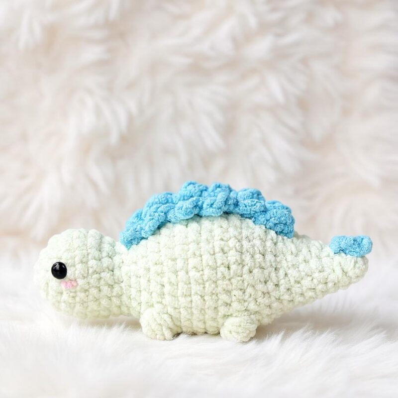 Stegosaurus Amigurumi Crochet Pattern - No-Sew - DIY Stuffed Animal Toy - Instant Download PDF - Image 2