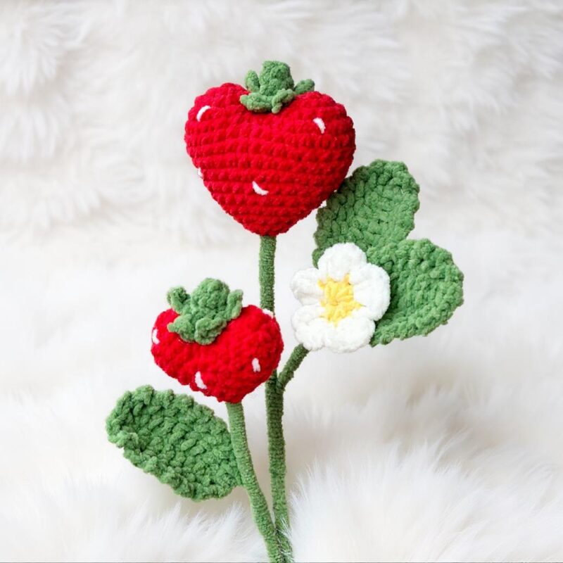 Strawberry Bouquet Amigurumi Crochet Pattern - Charming DIY Forever Flowers - Instant Download PDF - Image 3