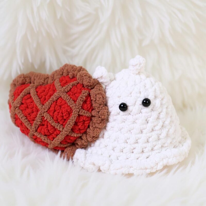 Valentine Pastry Snails Amigurumi Crochet Pattern Bundle - Sweet DIY Stuffed Animal Toys - Instant Download PDF - Image 5