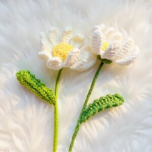 Daisy Flower Amigurumi Crochet Pattern - Adorable DIY Floral Decor - Instant Download PDF
