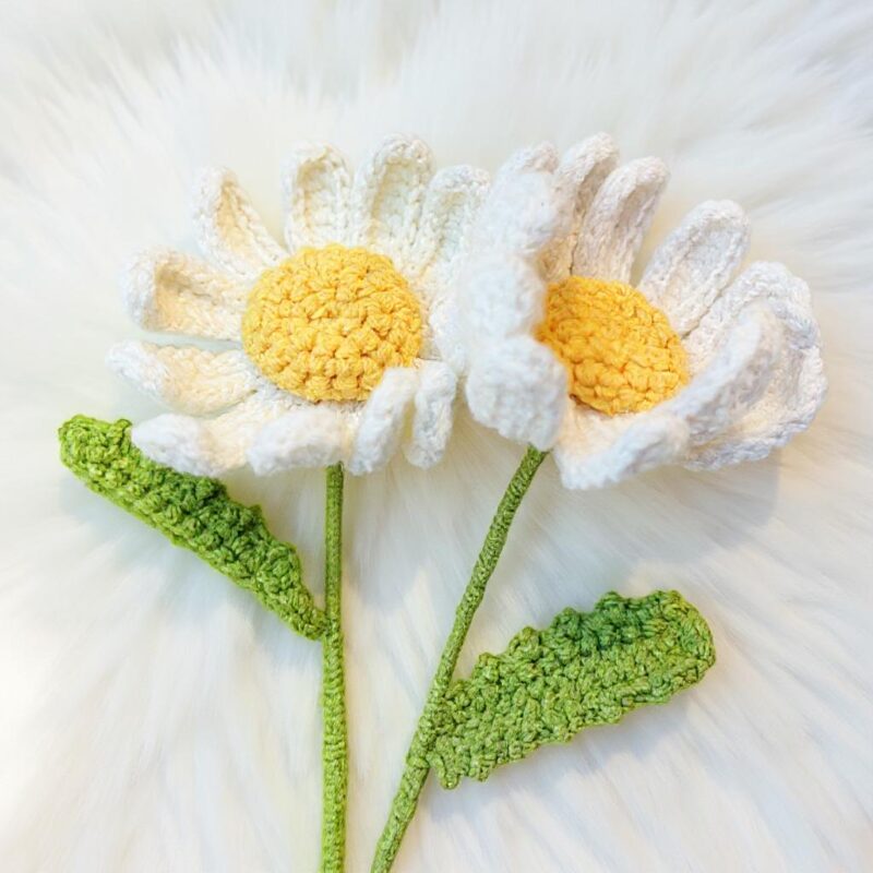 Daisy Flower Amigurumi Crochet Pattern - Adorable DIY Floral Decor - Instant Download PDF - Image 2