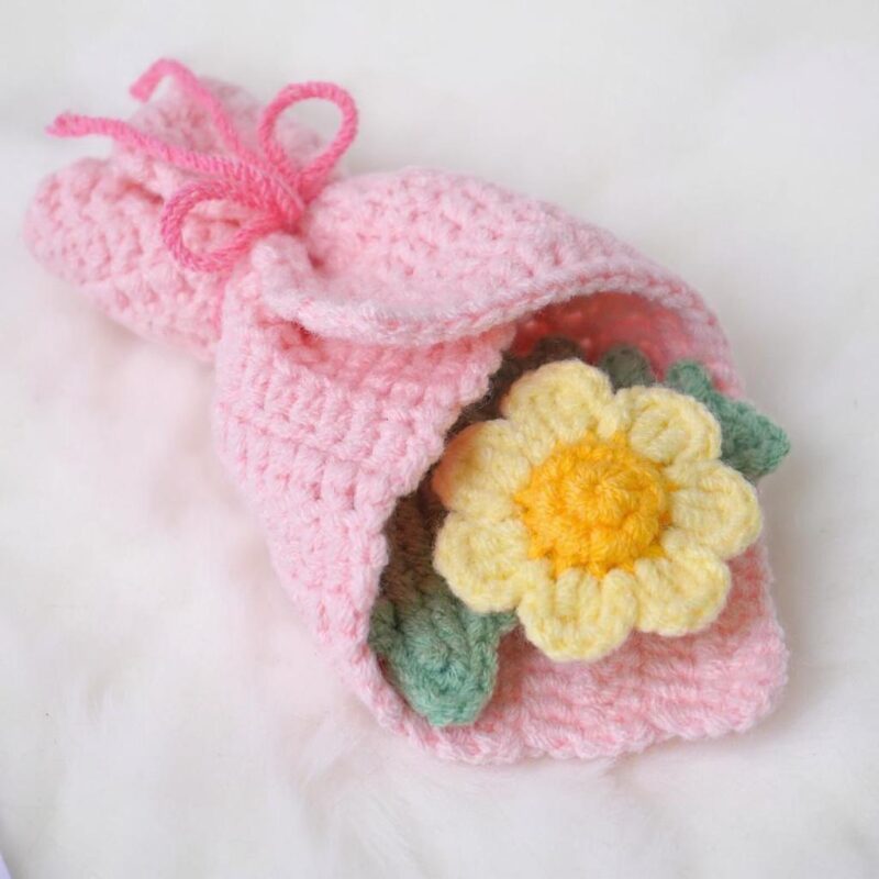 Daisy Flower Bouquet Amigurumi Crochet Pattern - Beautiful DIY Home Decor - Instant Download PDF - Image 3